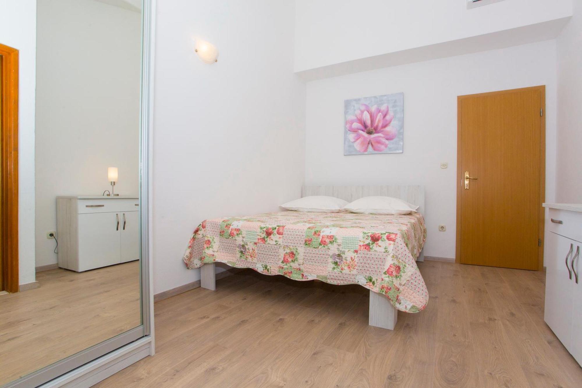 Apartments Dundic Makarska Esterno foto
